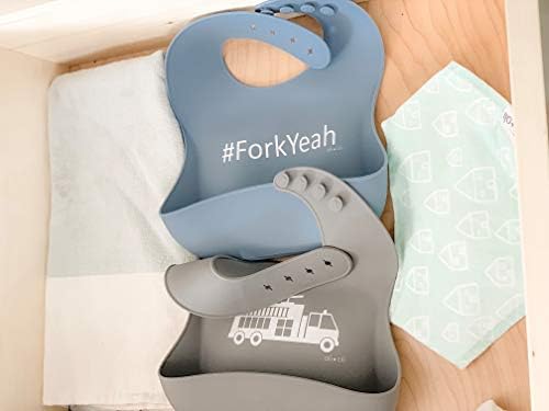 Ali+Oli Modern Bucket Bib Set for Boys (2pk) BPA Free Eco Friendly Waterproof & Easy to Clean - Soft Silicone Bibs with Food Catcher Pouch and Adjustable Snaps for any Size Baby or Toddler (Grey/Blue) - Image 6